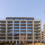 Brand new Apartment With Terrace in Sky Garden