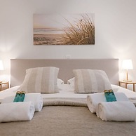 Bright Apartment in Sky Garden With Terrace