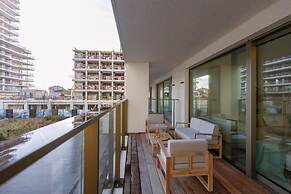 Bright Apartment in Sky Garden With Terrace