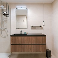 Cozy Ground-floor Apartment With Spacious Terrace