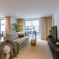 Cozy Ground-floor Apartment With Spacious Terrace