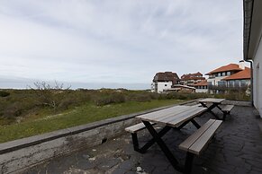 Luxe 5-bedroom Villa With Panoramic Views