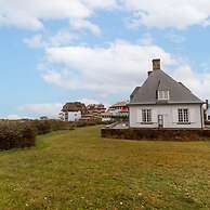 Luxe 5-bedroom Villa With Panoramic Views