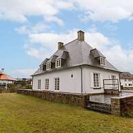 Luxe 5-bedroom Villa With Panoramic Views