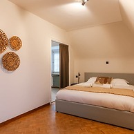 Luxe 5-bedroom Villa With Panoramic Views