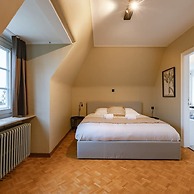 Luxe 5-bedroom Villa With Panoramic Views