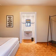 Luxe 5-bedroom Villa With Panoramic Views