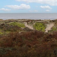 Luxe 5-bedroom Villa With Panoramic Views