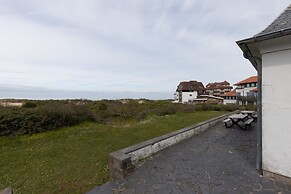 Luxe 5-bedroom Villa With Panoramic Views