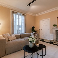 Luxe 5-bedroom Villa With Panoramic Views