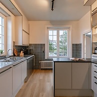 Luxe 5-bedroom Villa With Panoramic Views