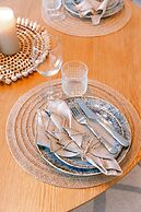 Beautiful Apartment With Pool Terrace and Parking