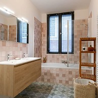 Luxurious Apartment Near the City-centre of Ghent