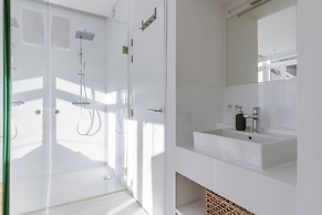 Bright Apartment Overlooking the 3 Towers of Ghent