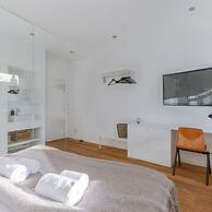 Bright Apartment Overlooking the 3 Towers of Ghent