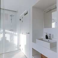 Bright Apartment Overlooking the 3 Towers of Ghent