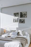 Bright Apartment Overlooking the 3 Towers of Ghent