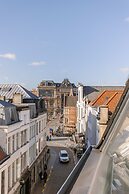Bright Apartment Overlooking the 3 Towers of Ghent