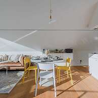 Bright Apartment Overlooking the 3 Towers of Ghent