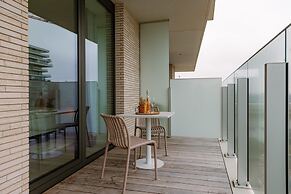 Your Perfect Coastal Escape With Swimming Pool