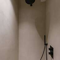 Trendy Apartment on top Location in Knokke for 7