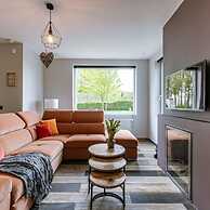 Holiday Home Along the Canal With Great Views