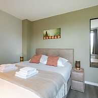 Holiday Home Along the Canal With Great Views