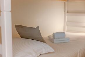 Trendy Apartment for 4 at 200m From the Coastline