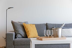 Trendy Apartment for 4 at 200m From the Coastline