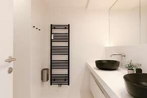 Trendy Apartment for 4 at 200m From the Coastline