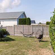 Spacious House With Garden and Parking