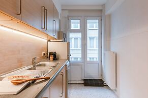 BE OST Zuid 2-302 in Oostende