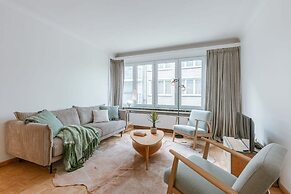 BE OST Zuid 2-302 in Oostende