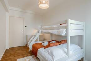 BE OST Zuid 2-302 in Oostende