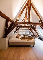 City-view Loft With Wooden Beams and Mezzanine