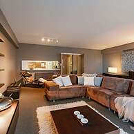 Cosy Apartment With sea View