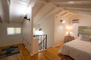 Peaceful Getaway In Studio City