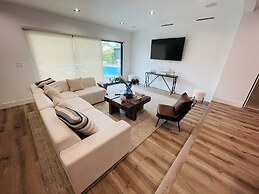 Tulum Style In Sherman Oaks