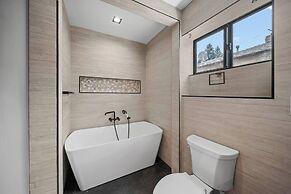 Tulum Style In Sherman Oaks