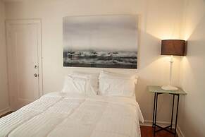 Hidden Weekend Getaway In Noho