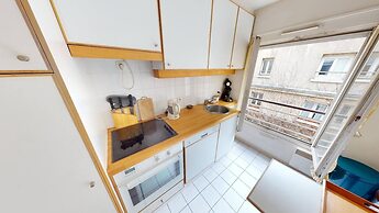 Marais Two Bedroom Haven