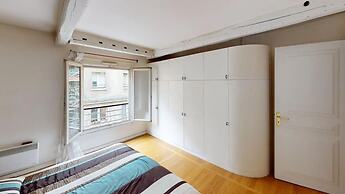 Marais Two Bedroom Haven