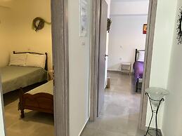 Kamena Home Apartment in Kamena Vourla