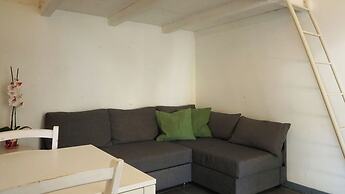 Dependance in villa con piscina