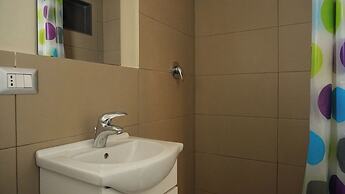 Dependance in villa con piscina