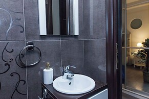 Luxurious 3 Bd Modern Apt in Dafni