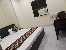 Baba Paying Guest House