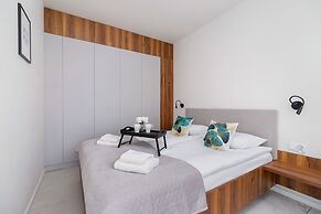 Cracow Apartment by Renters Prestige