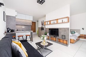 Cracow Apartment by Renters Prestige