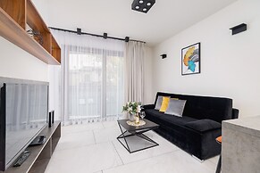 Cracow Apartment by Renters Prestige